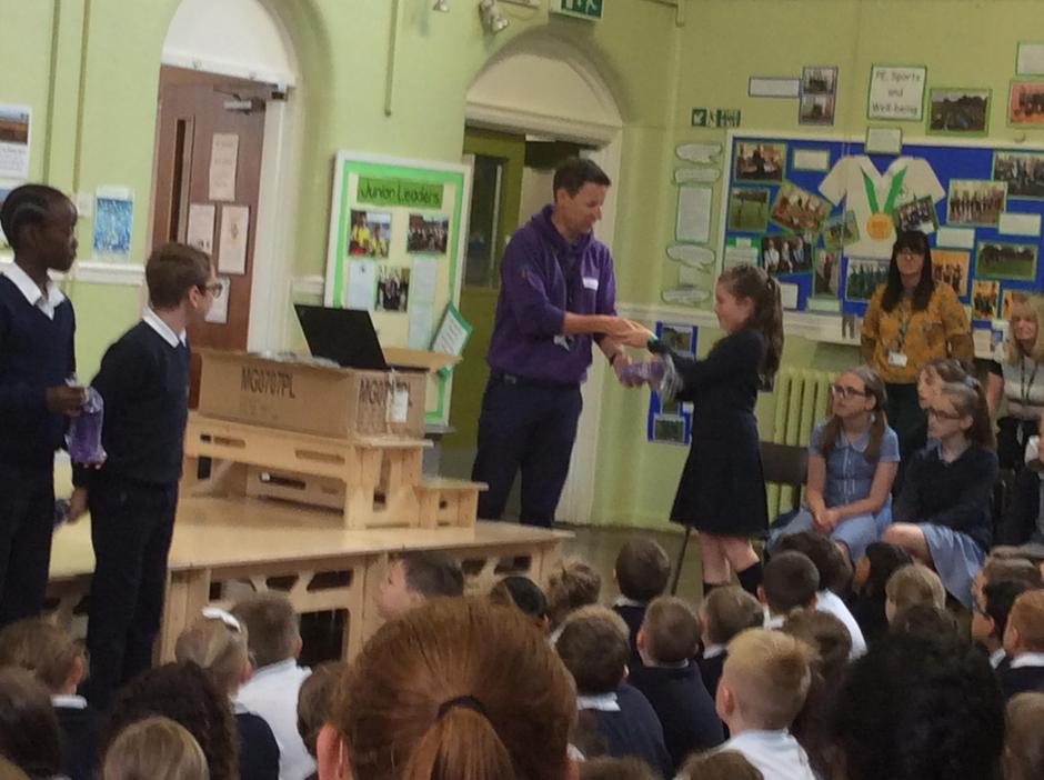 bfe70d3a394b4dbea68d819a5346c79b_1x1